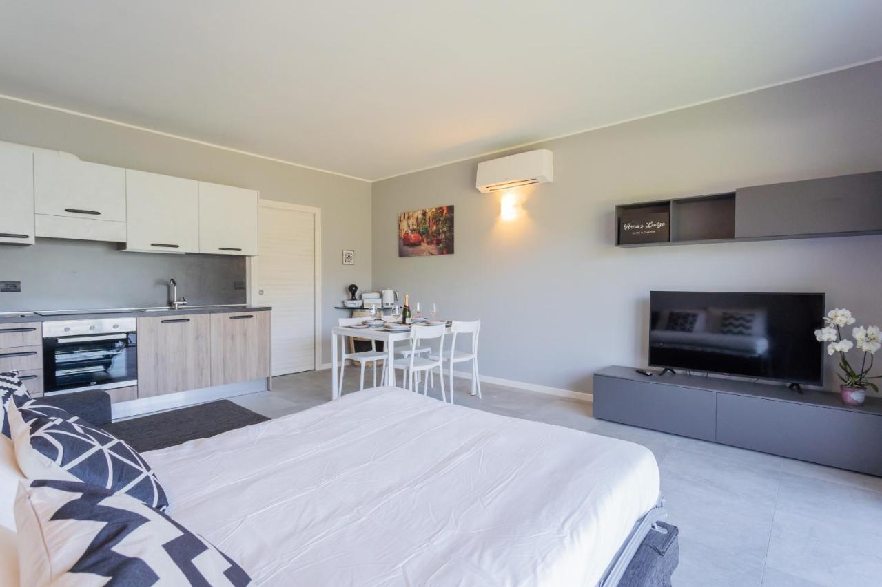 Anna'S Lodge Quiet & Charme By Rent All Como Pianello Del Lario Exterior foto